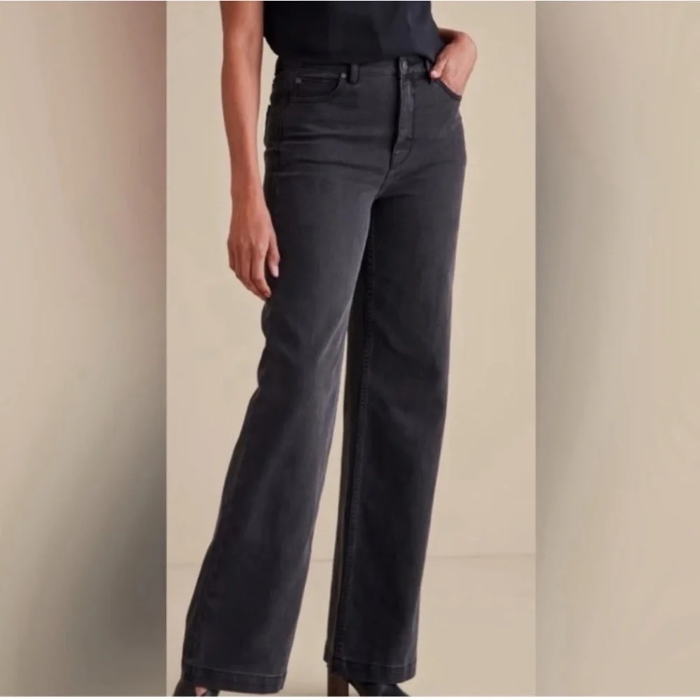 Soft Surroundings Ultimate Denim Fly Front Wide Leg Jeans Size 10 Black NWT